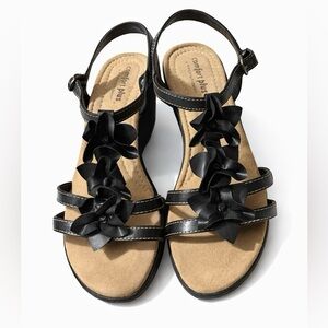 Comfort Plus by Predictions Women’s Black Wedge Sandals Size 11 New